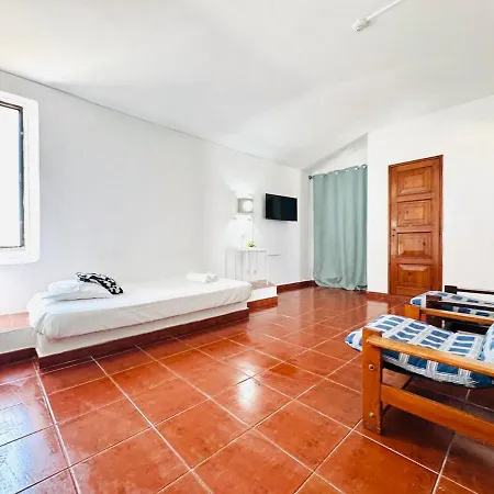 Aconchego T1 Rua Da Oura