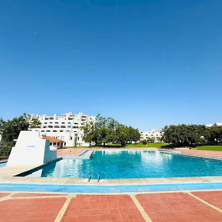 Aconchego T1 Rua Da Oura Apartman