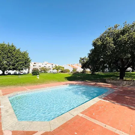 Apartment Aconchego T1 Rua Da Oura *