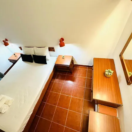 Aconchego T1 Rua Da Oura Lägenhet *