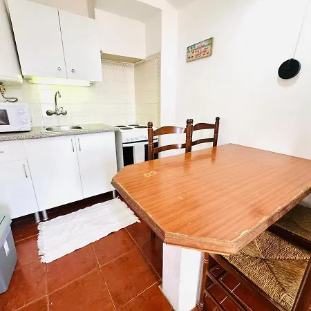 Aconchego T1 Rua Da Oura אלבופיירה