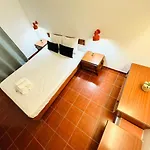 Aconchego T1 Rua Da Oura Apartment *